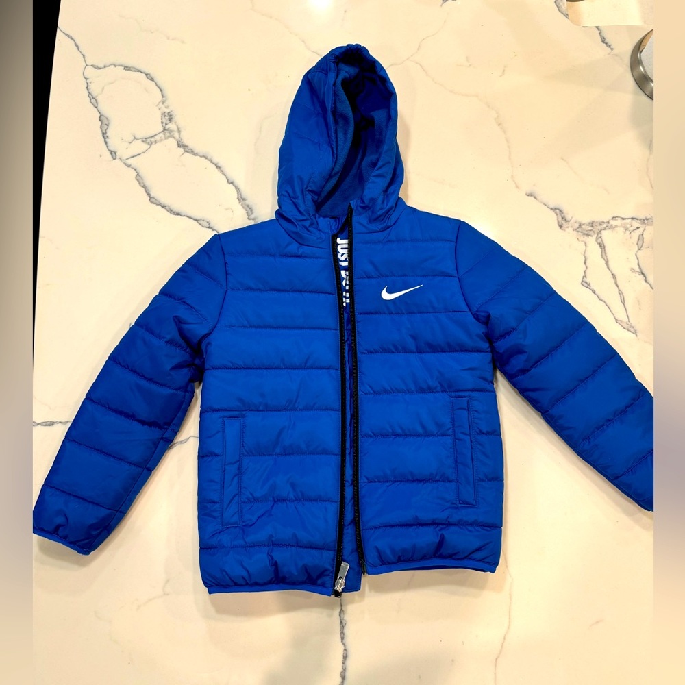 NWOT Nike Blue Puffer Jacket size 6